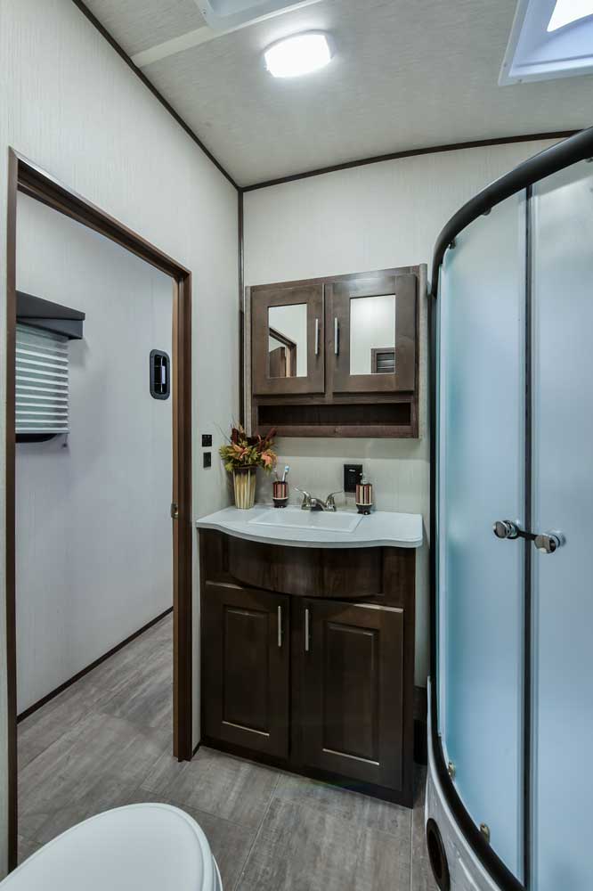 Cruiser-stryker Toy Hauler RV bahroom and shower