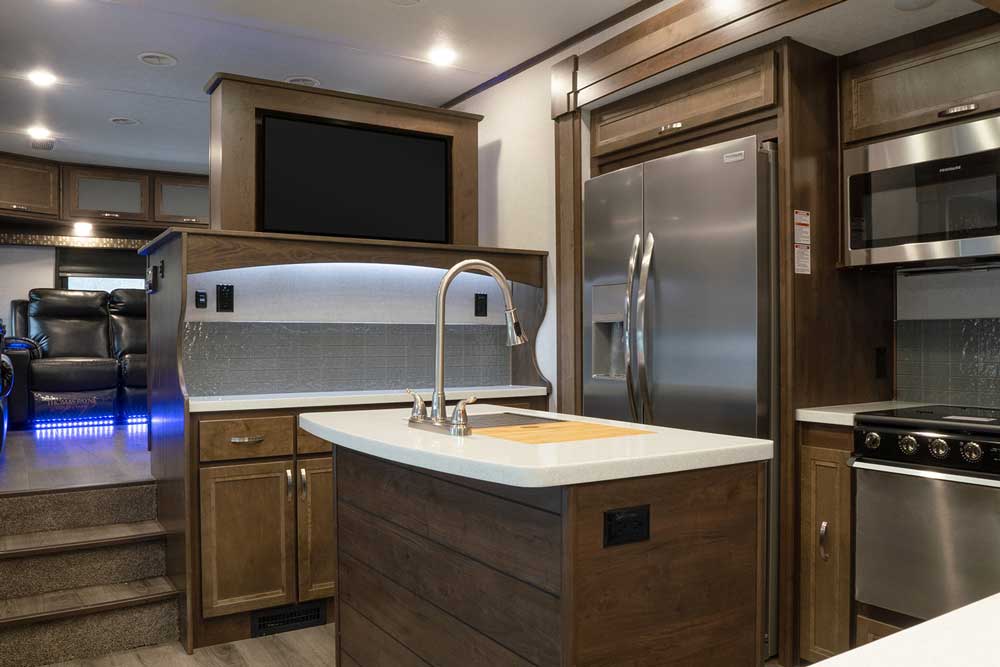 highland-open-range fifth wheel travel trailer
