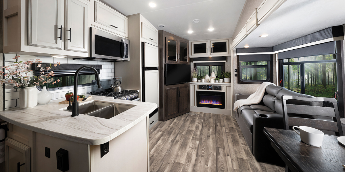 RVs with fireplaces
