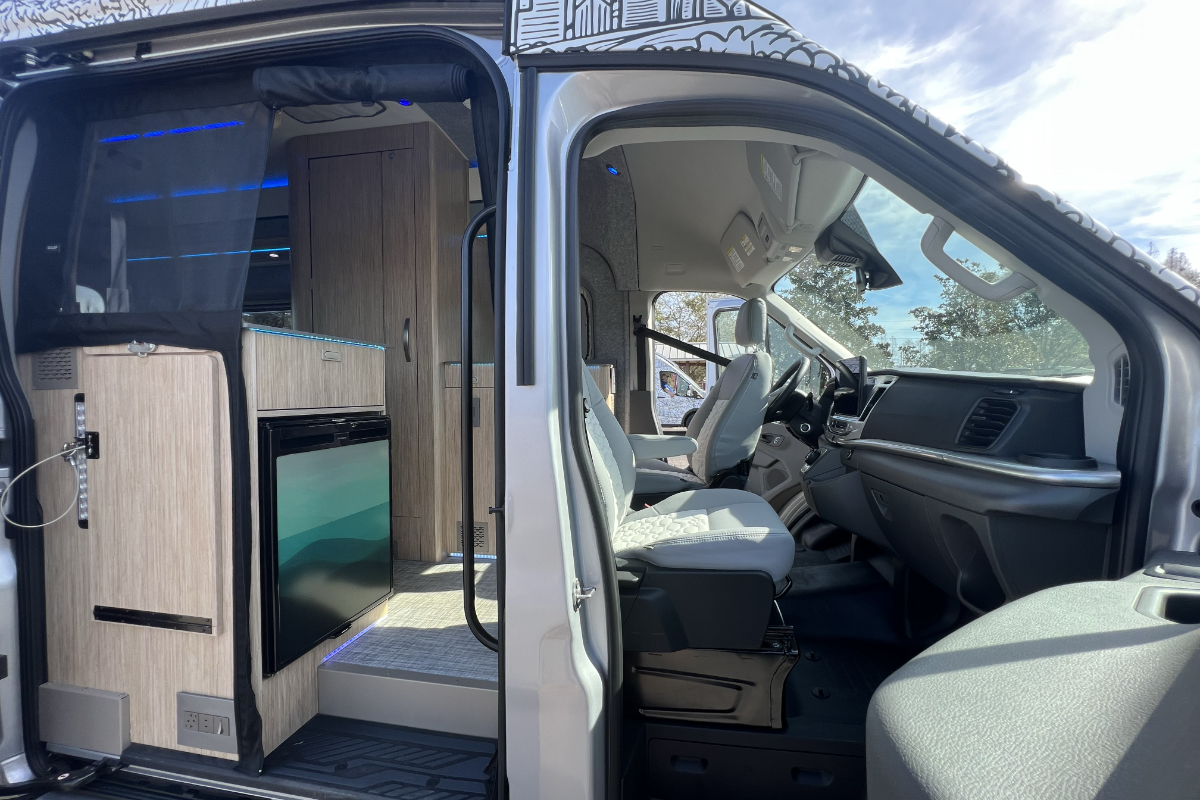 Winnebago eRV2