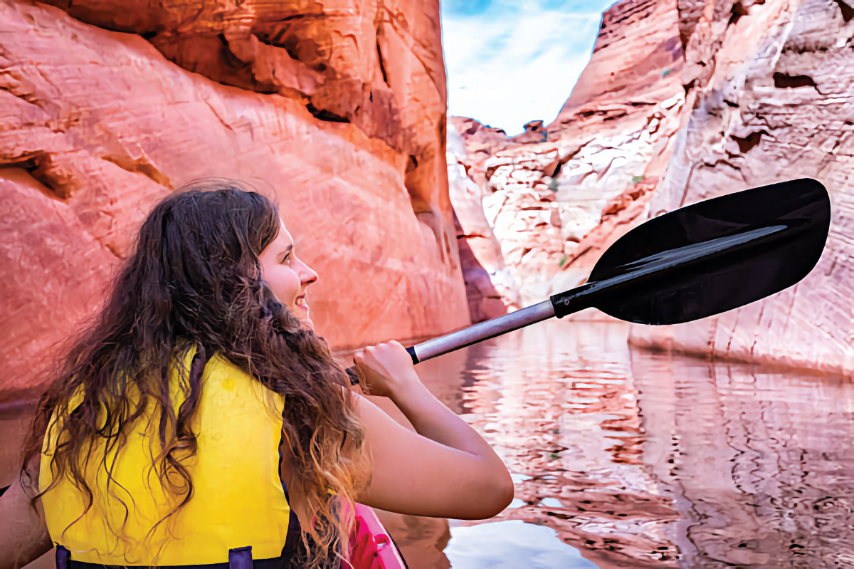 inflatable kayaks canoes paddleboards