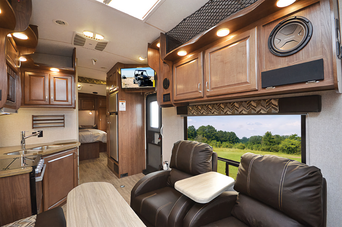 toy hauler RVs