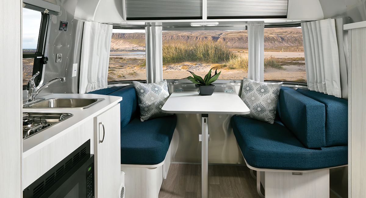Airstream Bambi
