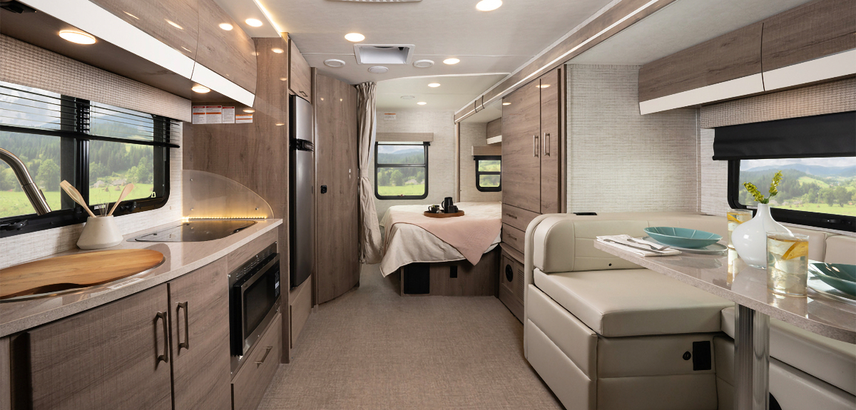 Entegra Coach Qwest Class C