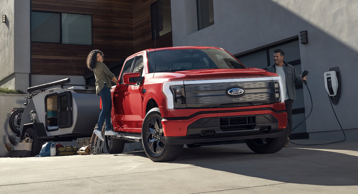 Ford F-150 Lightning towing capacity