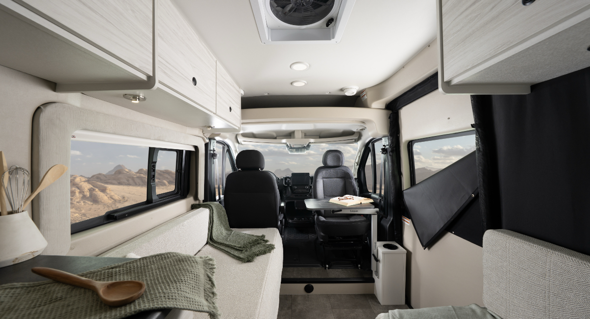Entegra Coach Arc
